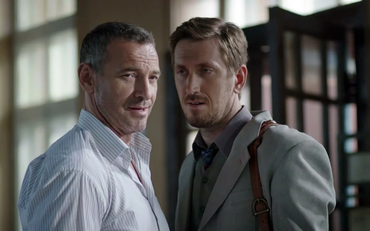 Кирилл Кяро в сериале Консультант