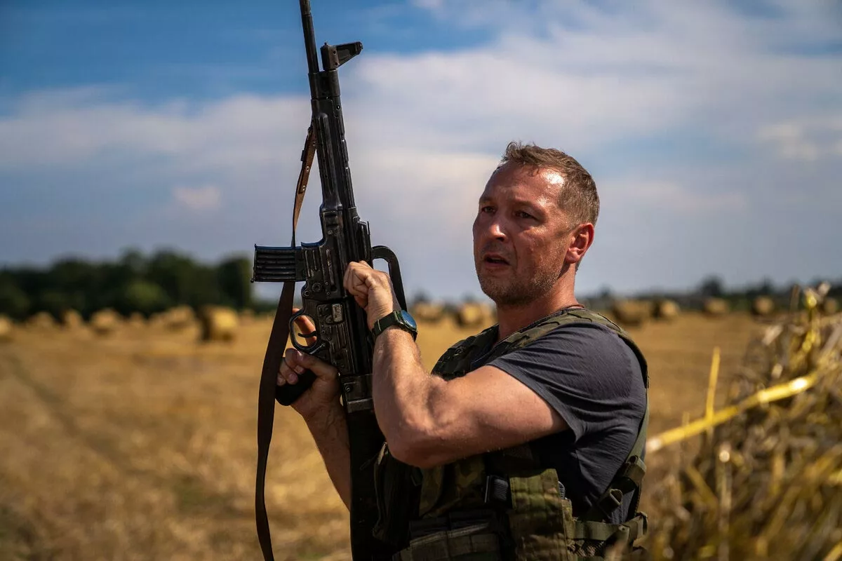 Константин Адаев в сериале Феникс