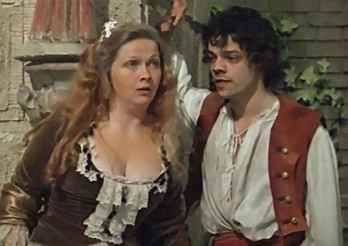 Константин Райкин в фильме Труффальдино из Бергамо Константин Райкин в фильме Труффальдино из Бергамо 3