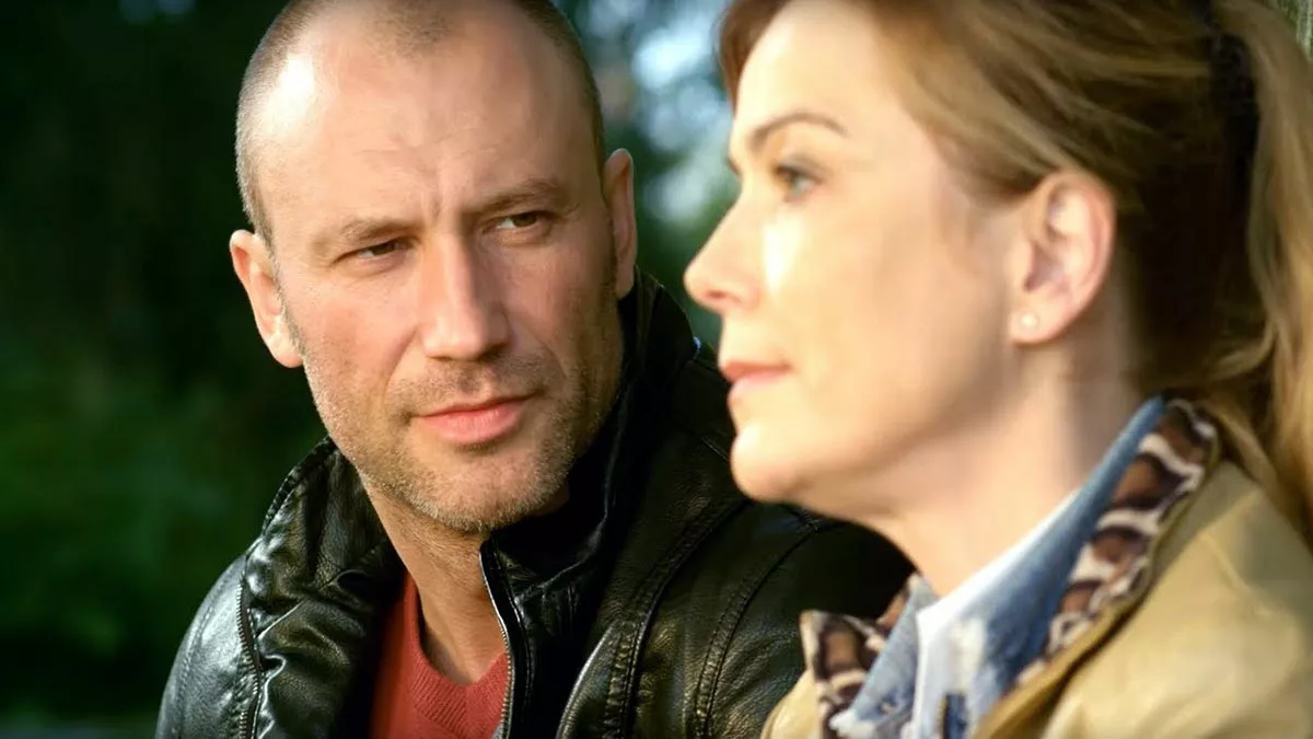 Константин Соловьёв в сериале Половинки невозможного Константин Соловьёв в сериале Половинки невозможного