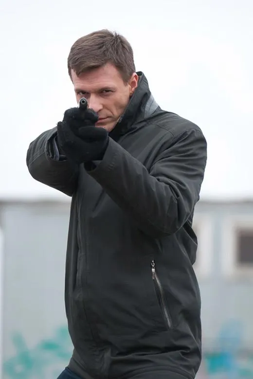 Константин Стрельников в сериале Брат за брата