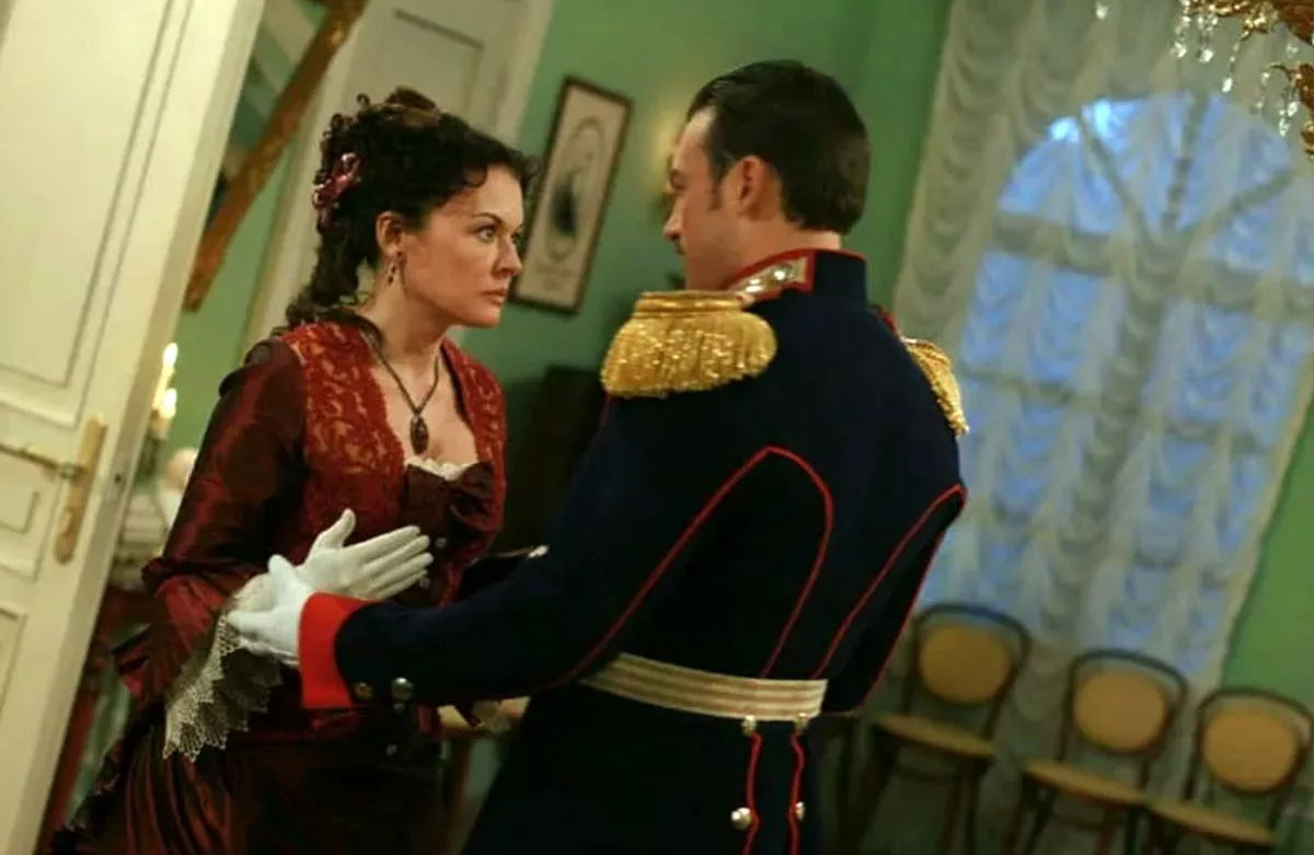 Ксения Хаирова в сериале Институт благородных девиц 2