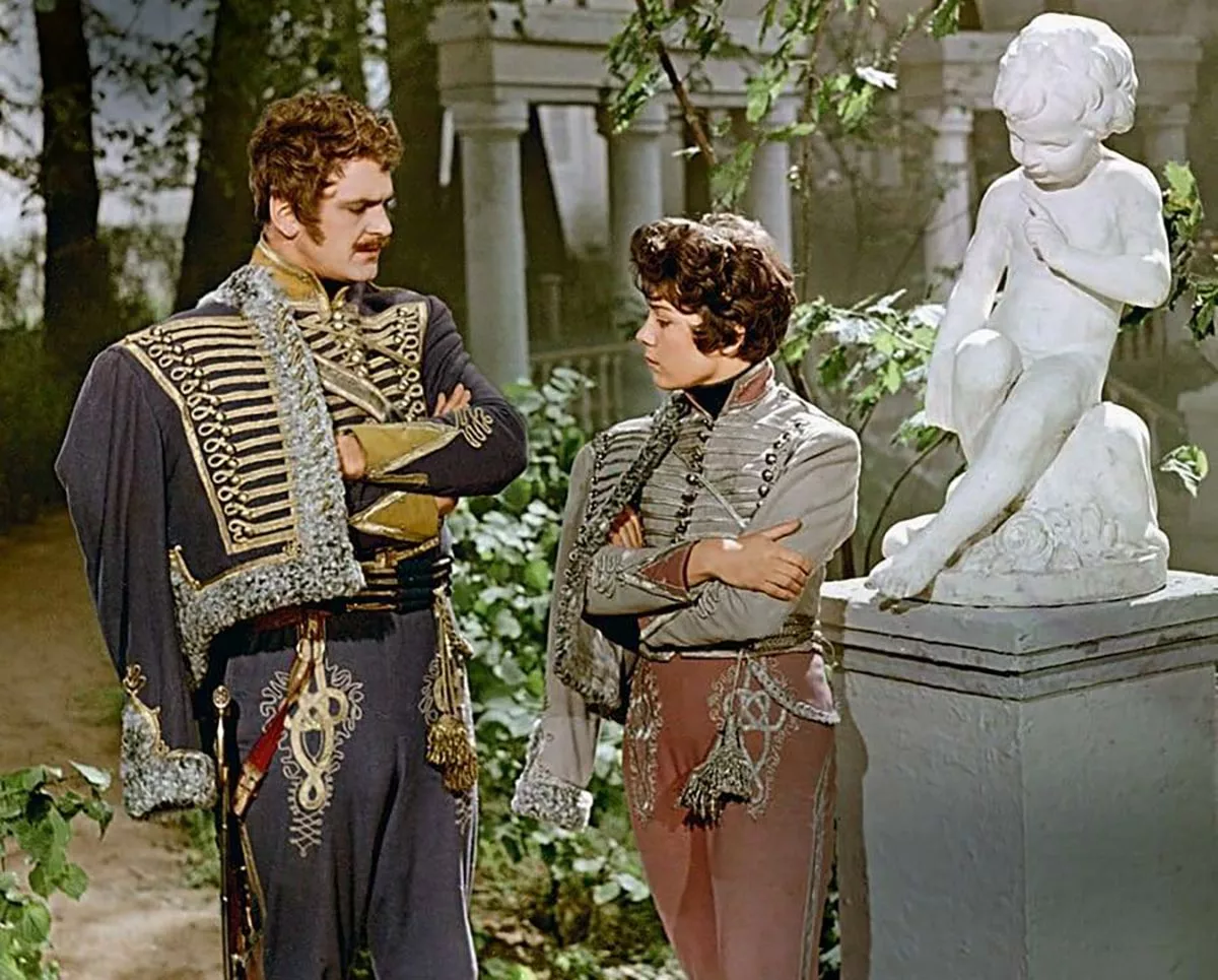 Лариса Голубкина в фильме Гусарская баллада Лариса Голубкина в фильме Гусарская баллада 5