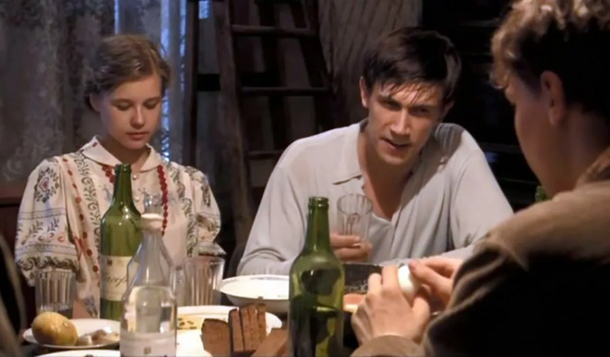 Леонид Бичевин в сериале У каждого своя война Леонид Бичевин в сериале У каждого своя война