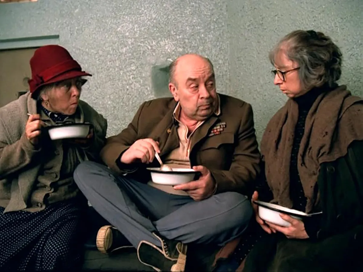 Леонид Броневой в фильме Небеса обетованные Леонид Броневой в фильме Небеса обетованные