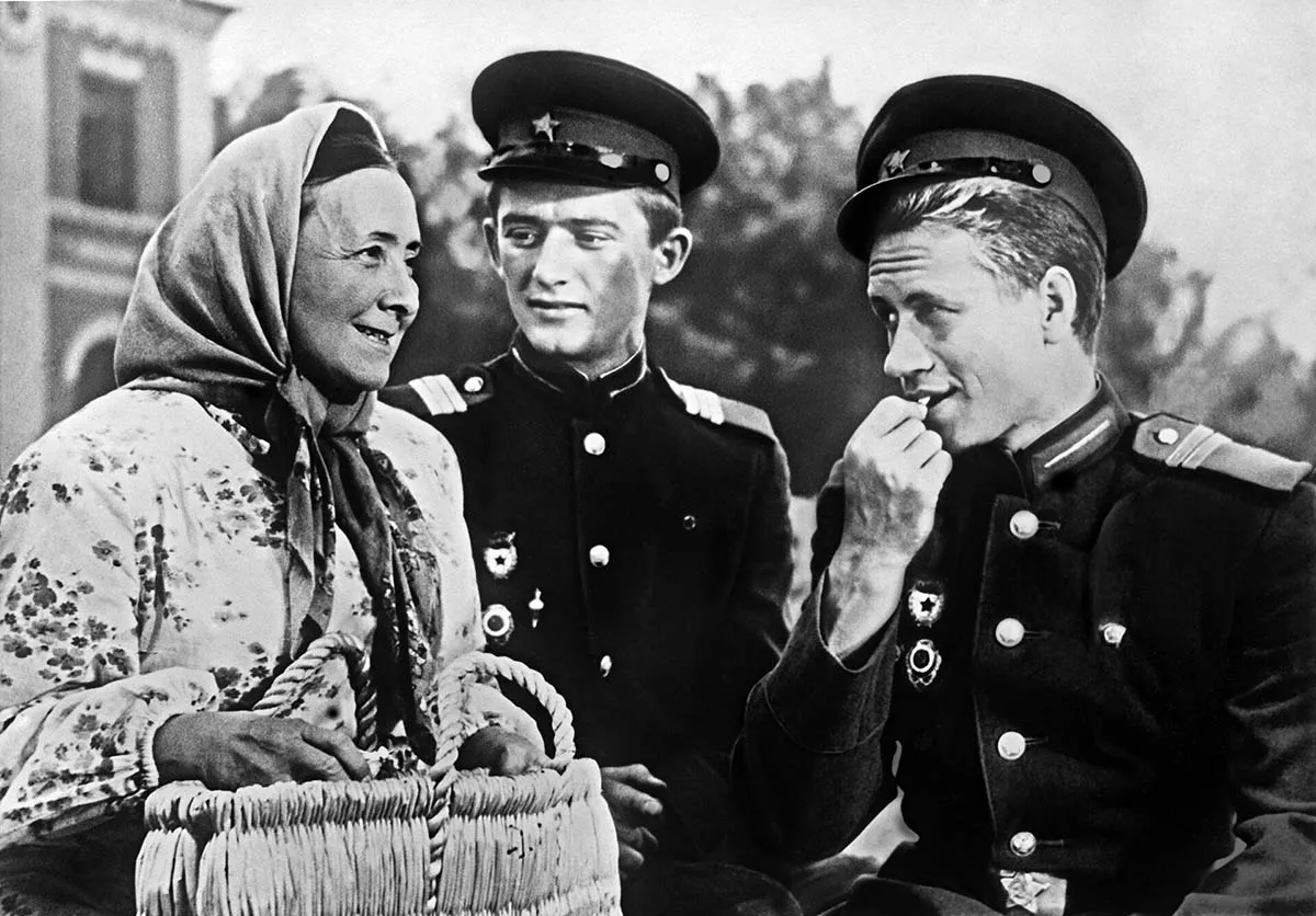 Леонид Быков в фильме Максим Перепелица