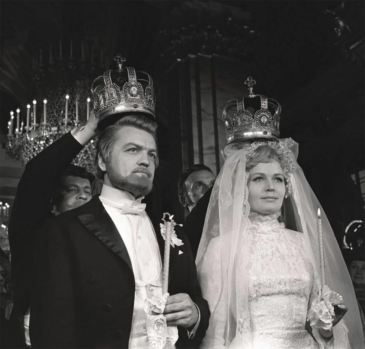 Леонид Кулагин в фильме Приваловские миллионы Леонид Кулагин в фильме Приваловские миллионы