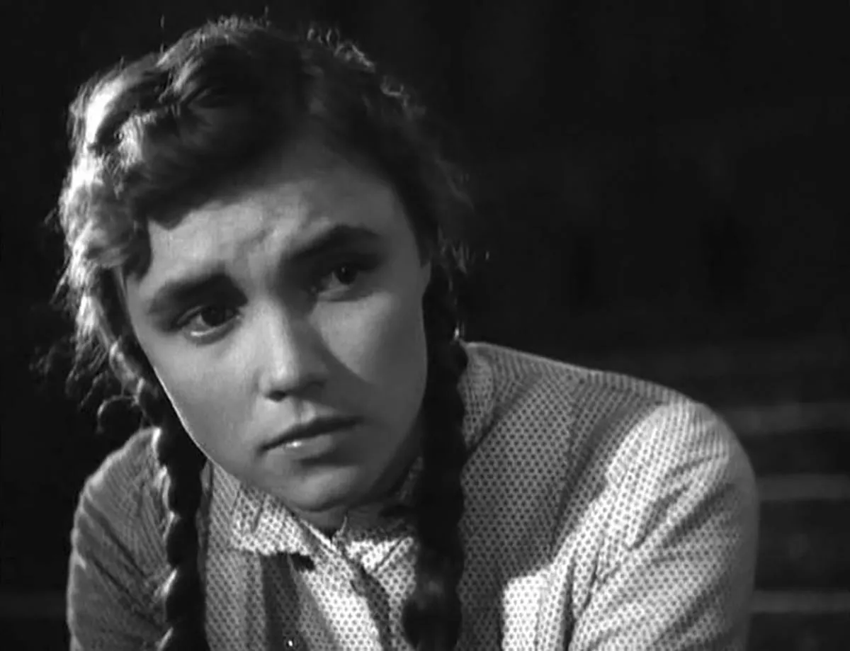 Лилиана Алешникова в фильме Они были первыми Лилиана Алешникова в фильме Они были первыми