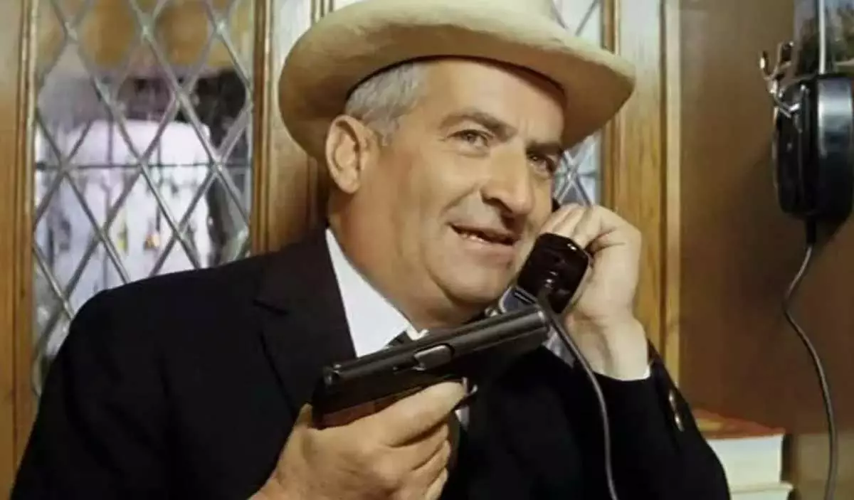 Луи де Фюнес в фильме Разиня Луи де Фюнес в фильме Разиня