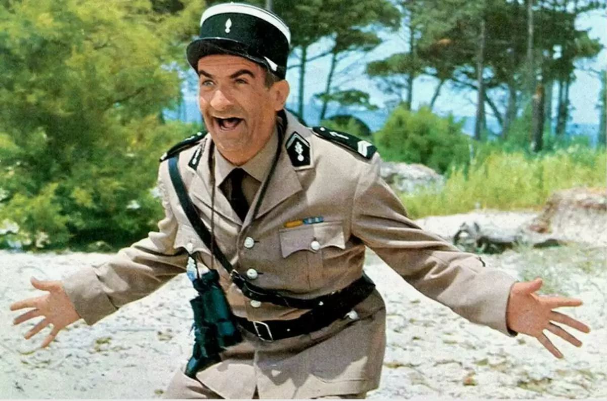 Луи де Фюнес в фильме Жандарм из Сен-Тропе Луи де Фюнес в фильме Жандарм из Сен-Тропе