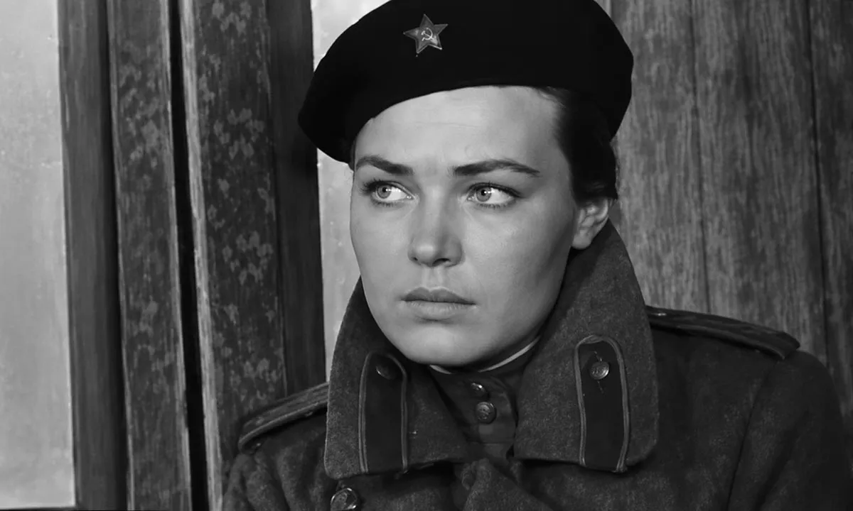 Людмила Чурсина в фильме Весна на Одере Людмила Чурсина в фильме Весна на Одере