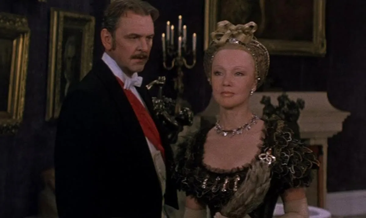 Людмила Гурченко в фильме Идеальный муж