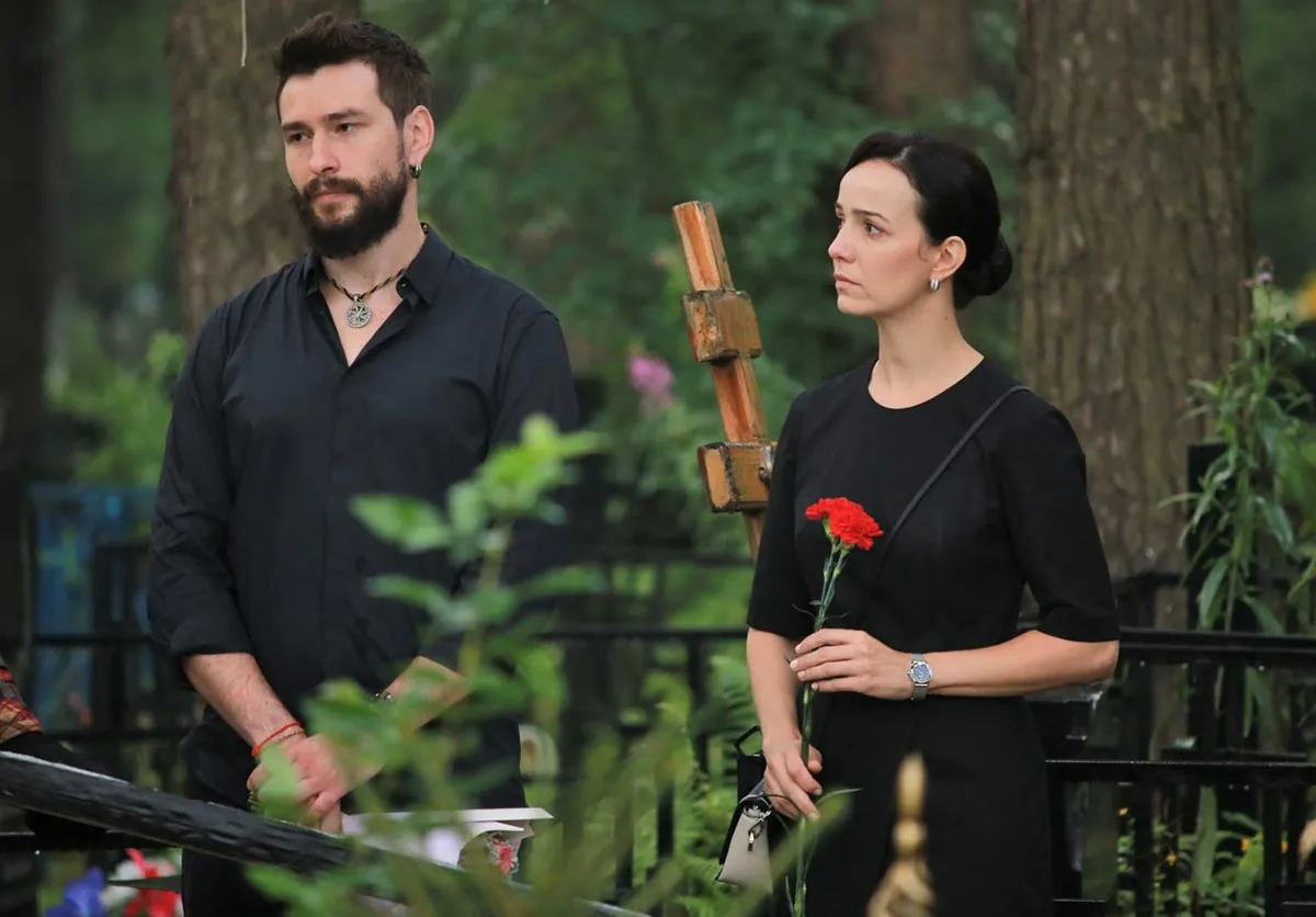 Максим Онищенко в сериале Закаты и рассветы