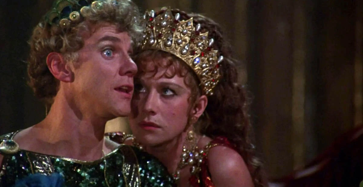 Малкольм Макдауэлл в фильме Калигула Малкольм Макдауэлл в фильме Калигула 3