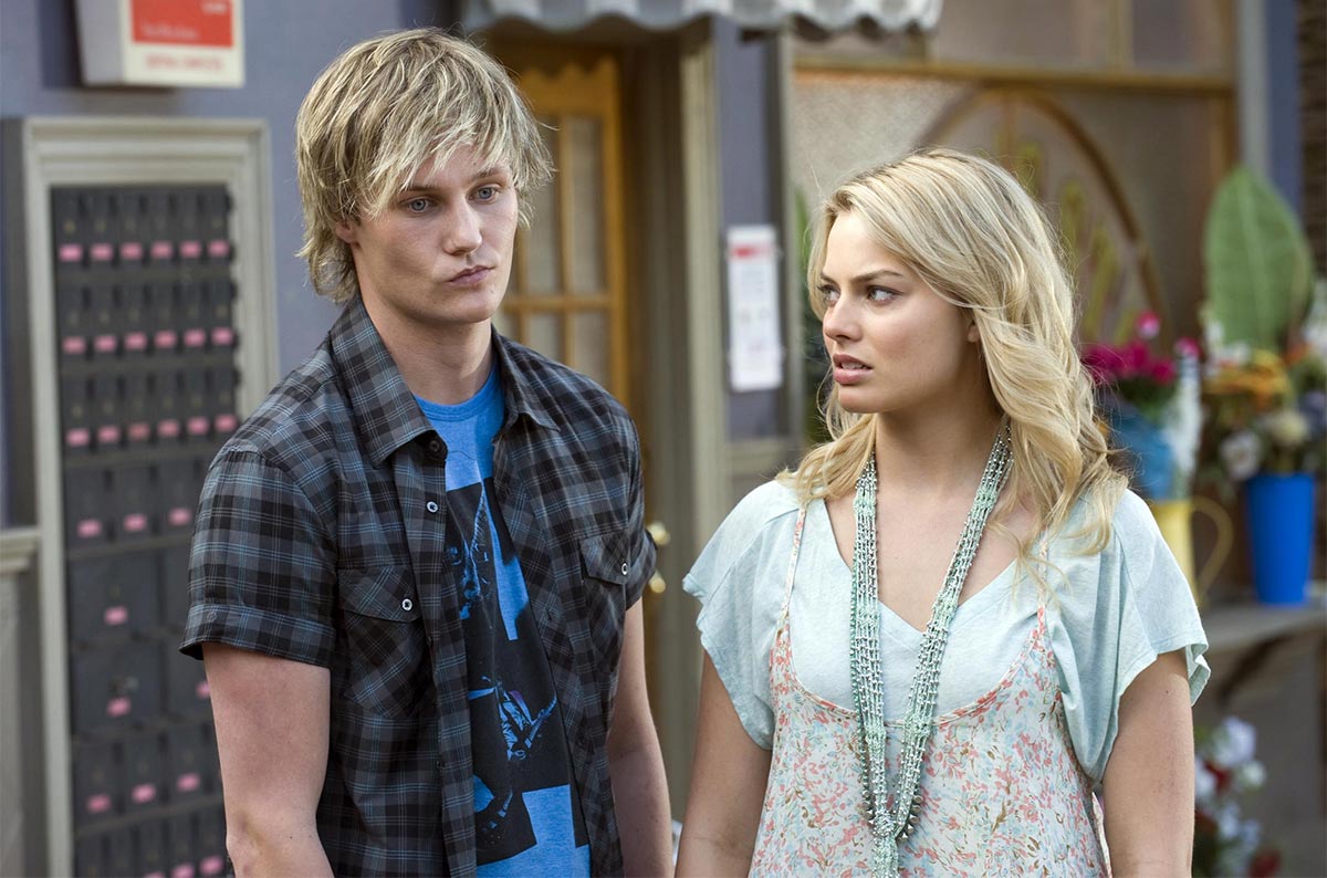 Марго Робби в сериале Соседи