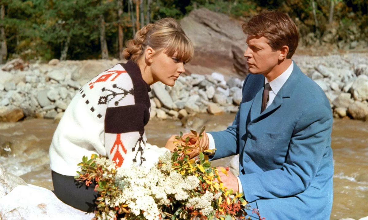 Марианна Вертинская в фильме Его звали Роберт Марианна Вертинская в фильме Его звали Роберт