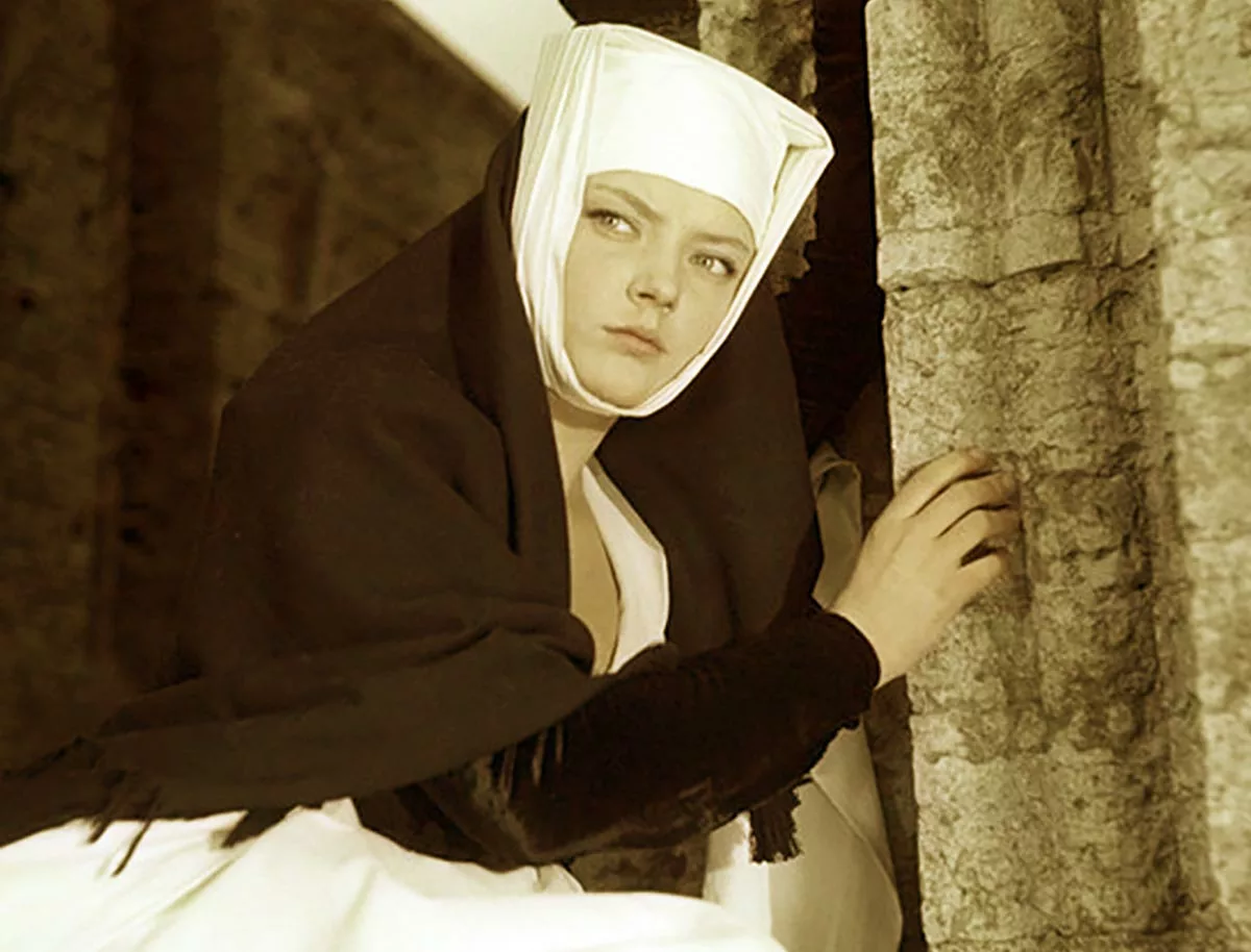 Марианна Вертинская в фильме Город мастеров Марианна Вертинская в фильме Город мастеров 2