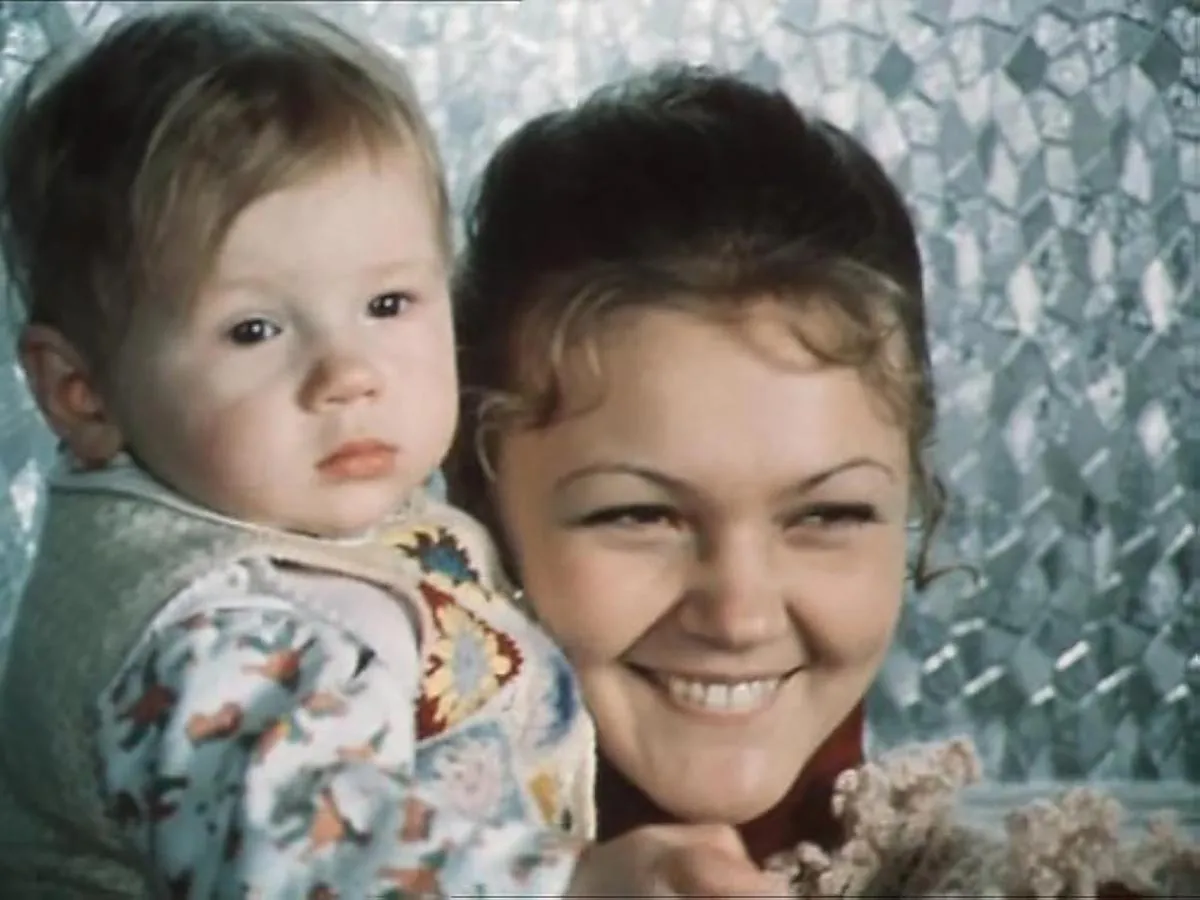 Марина Дюжева в фильме По семейным обстоятельствам 2