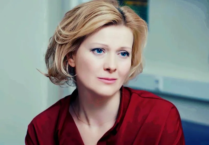 Марина Кондратьева в сериале Просто роман