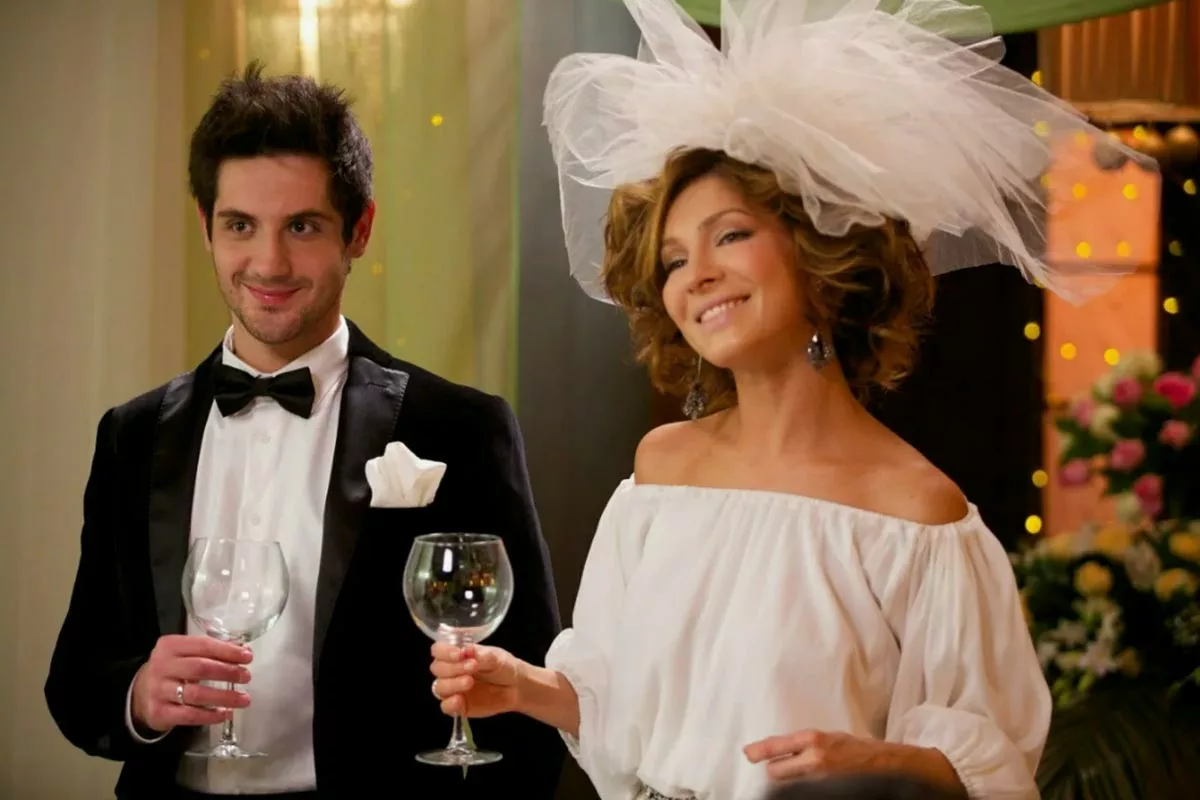 Марк Богатырёв в сериале Кухня 5