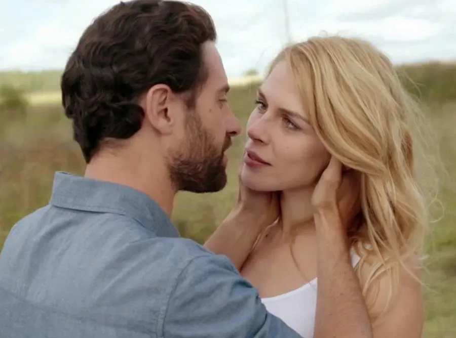 Маруся Зыкова в сериале Деревенский роман