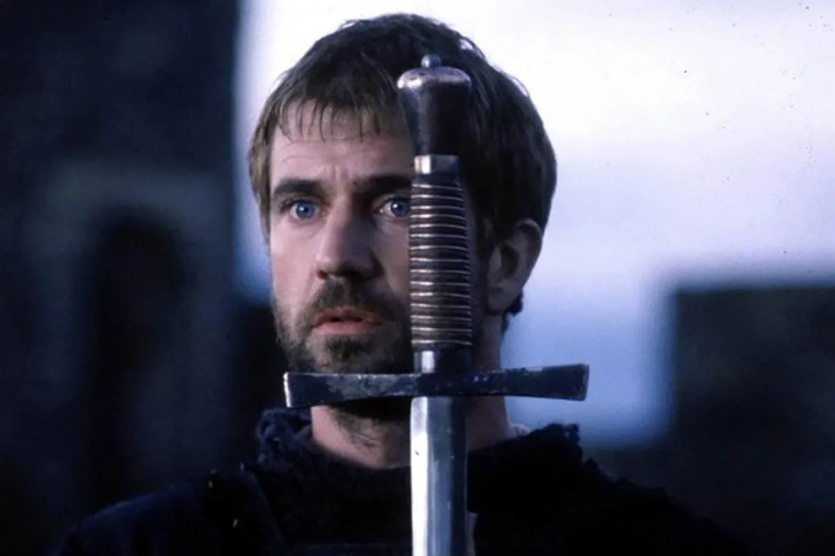 Мел Гибсон в фильме Гамлет Мел Гибсон в фильме Гамлет