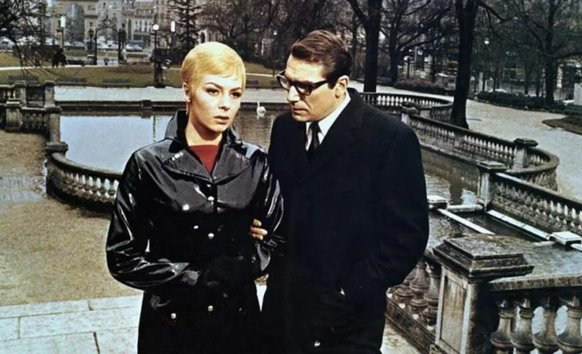 Мишель Мерсье в фильме Вторая истина Мишель Мерсье в фильме Вторая истина