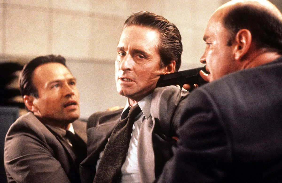 Майкл Дуглас в фильме Основной инстинкт 4