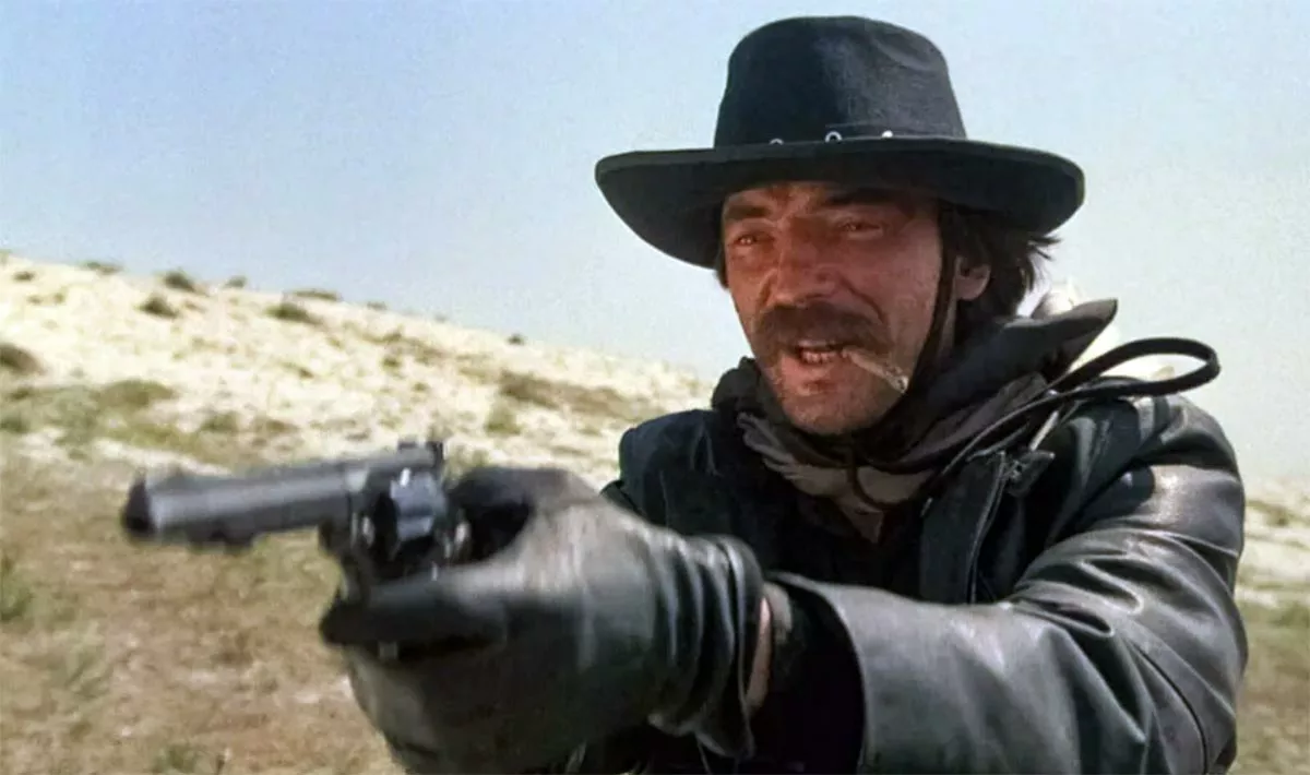 Михаил Боярский в фильме Человек с бульвара Капуцинов Михаил Боярский в фильме Человек с бульвара Капуцинов