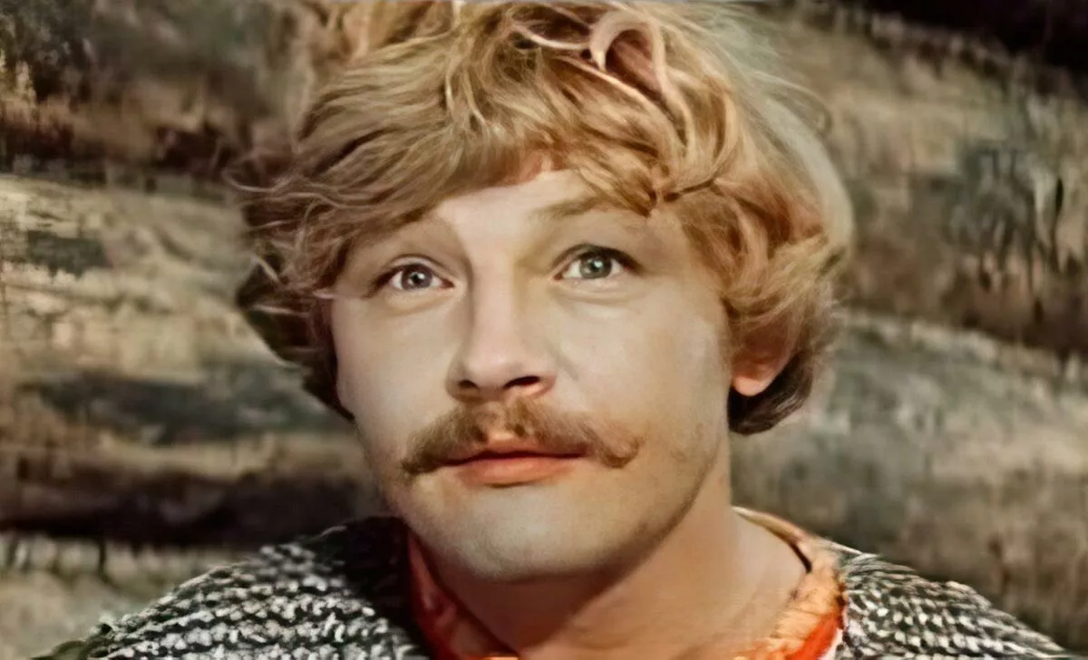 Михаил Кононов в фильме Финист - Ясный сокол