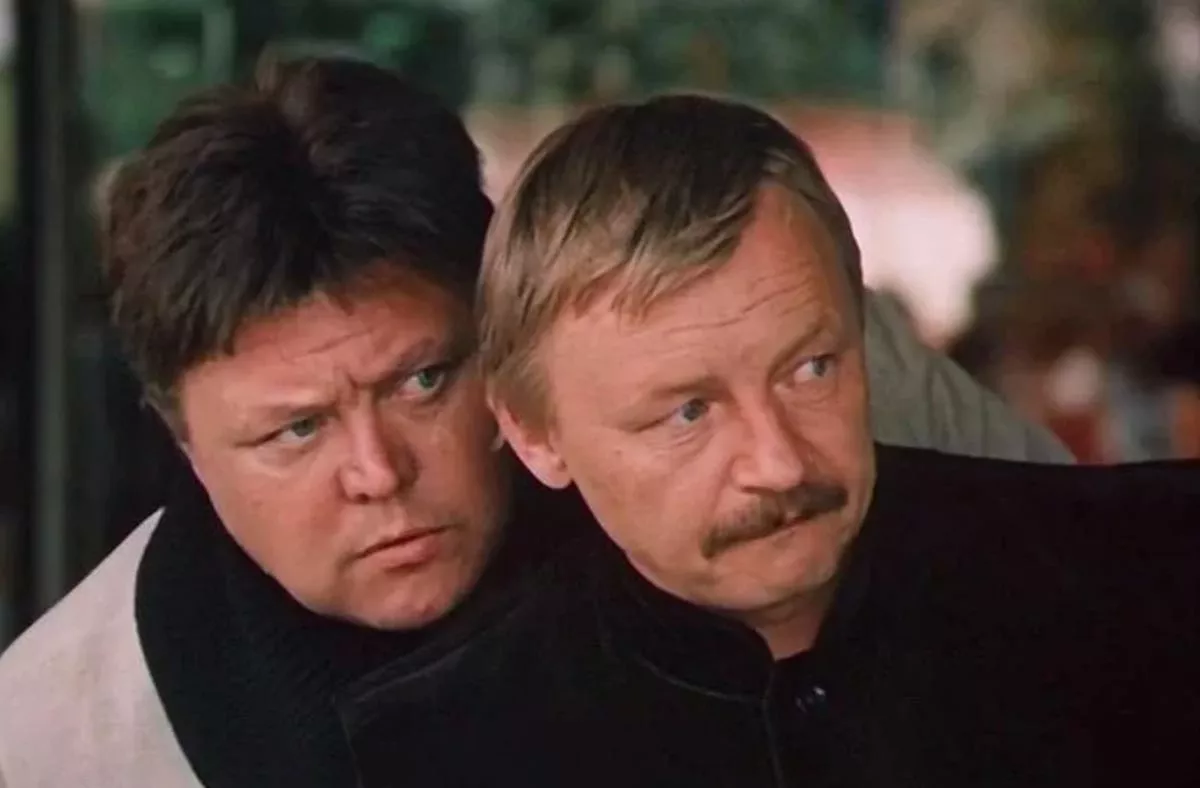 Михаил Кононов в фильме Гостья из будущего