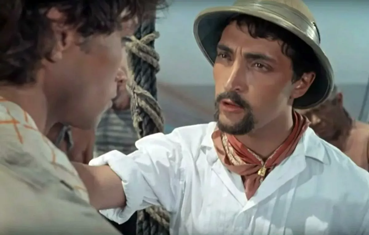 Михаил Козаков в фильме Человек-амфибия