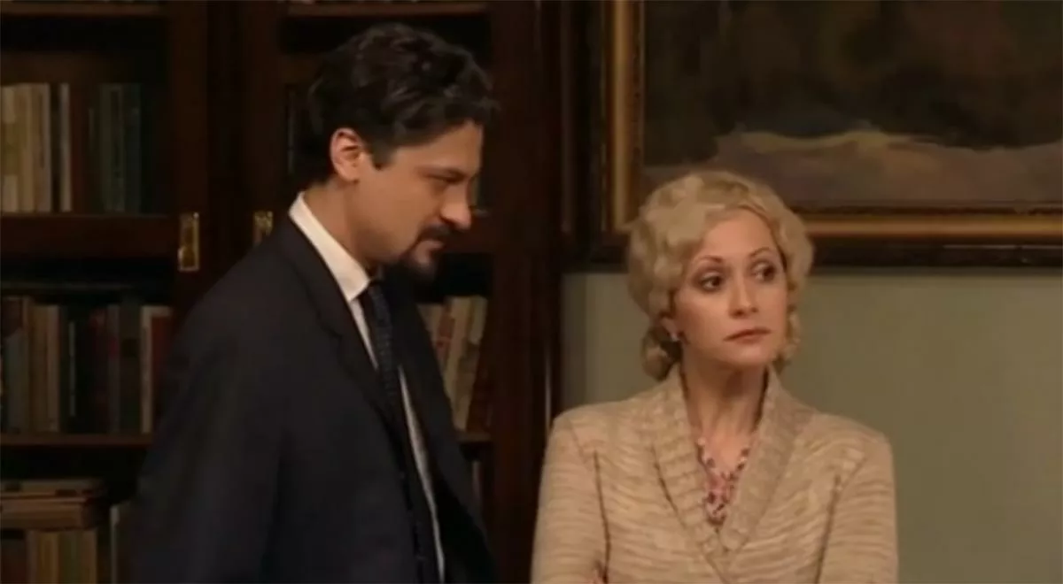 Михаил Сафронов в сериале Ангел из Орли