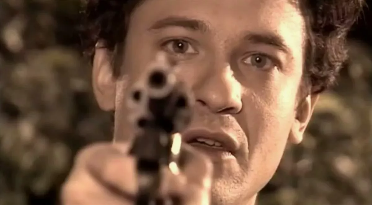 Михаил Сафронов в сериале Дьявол из Орли