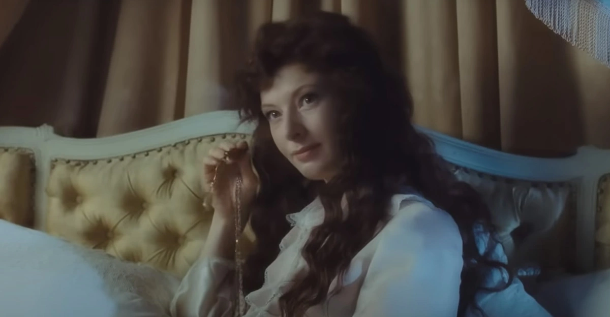 Амалия Мордвинова в фильме Кромовъ Амалия Мордвинова в фильме Кромовъ 2