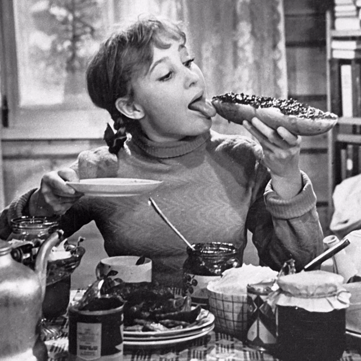 Надежда Румянцева в фильме Девчата Надежда Румянцева в фильме Девчата