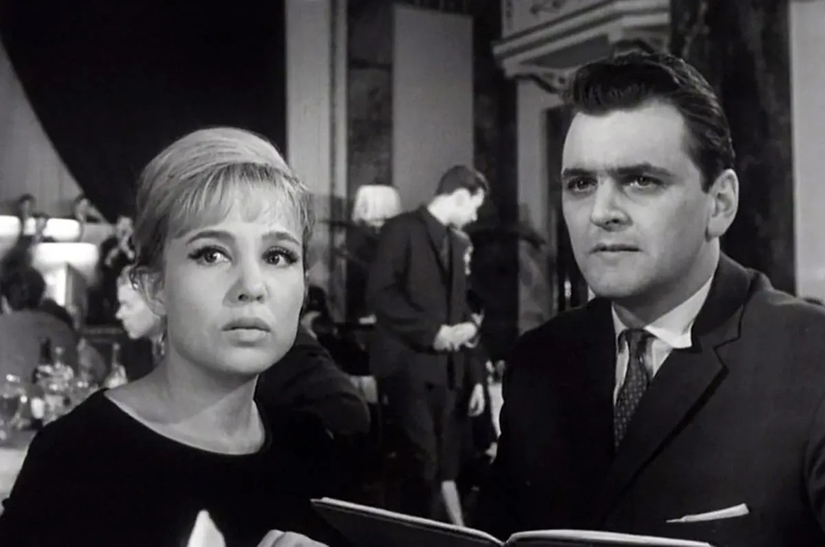 Надежда Румянцева в фильме Легкая жизнь Надежда Румянцева в фильме Легкая жизнь