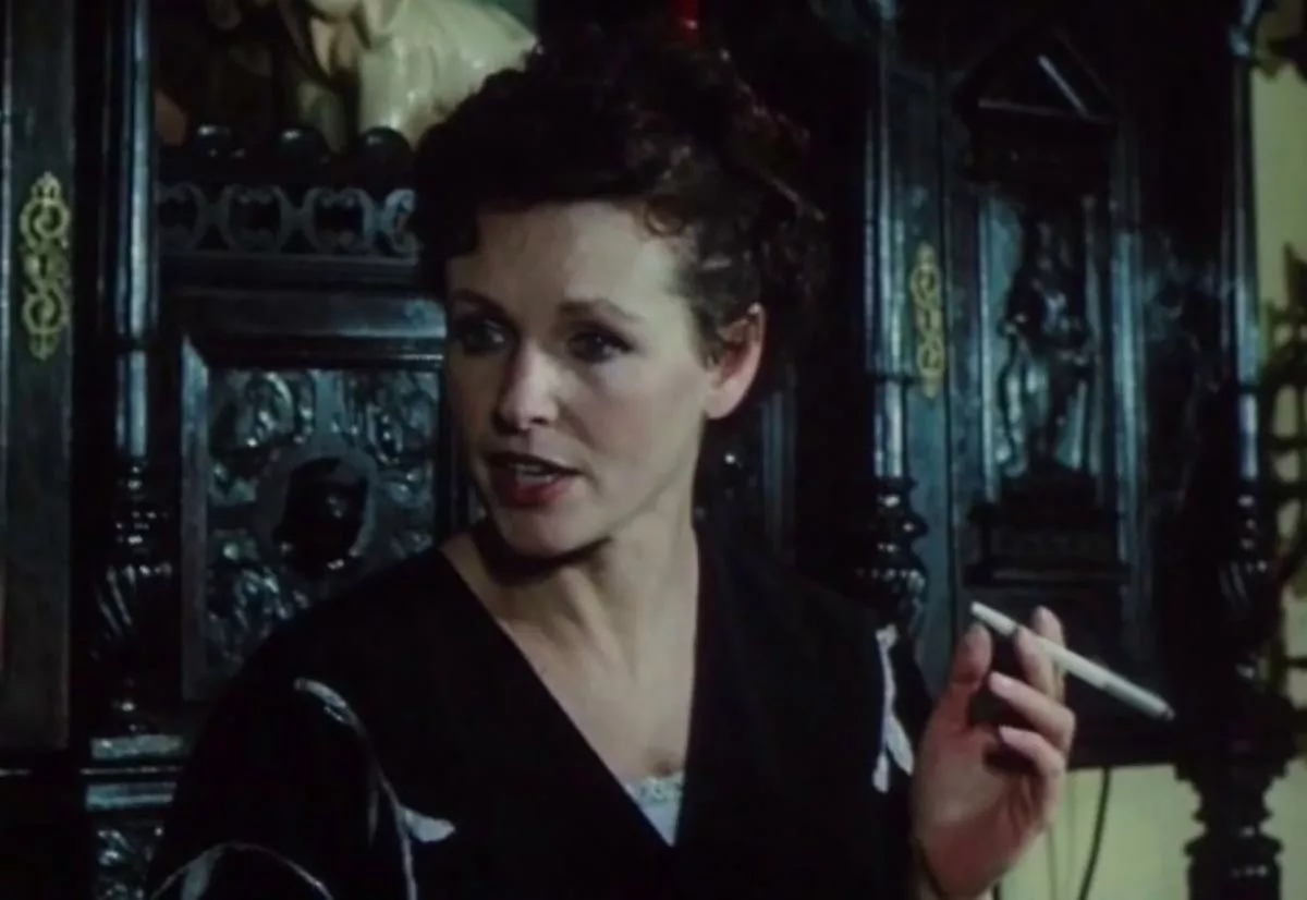 Наталья Фатеева в фильме Место встречи изменить нельзя Наталья Фатеева в фильме Место встречи изменить нельзя