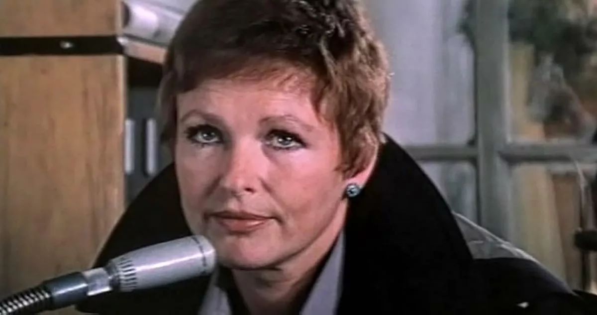 Наталья Фатеева в фильме Прежде, чем расстаться Наталья Фатеева в фильме Прежде, чем расстаться