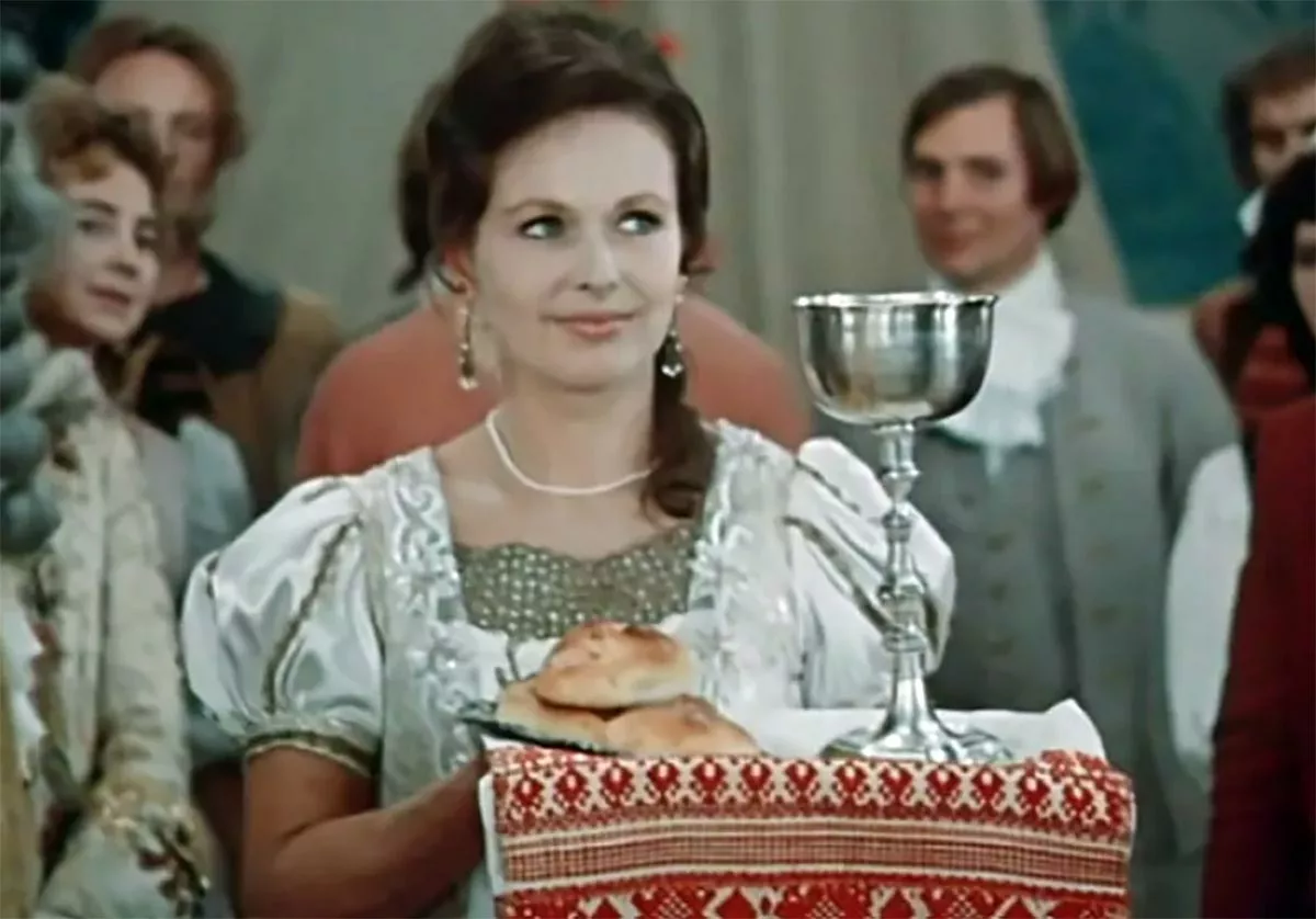 Наталья Фатеева в фильме Табачный капитан Наталья Фатеева в фильме Табачный капитан