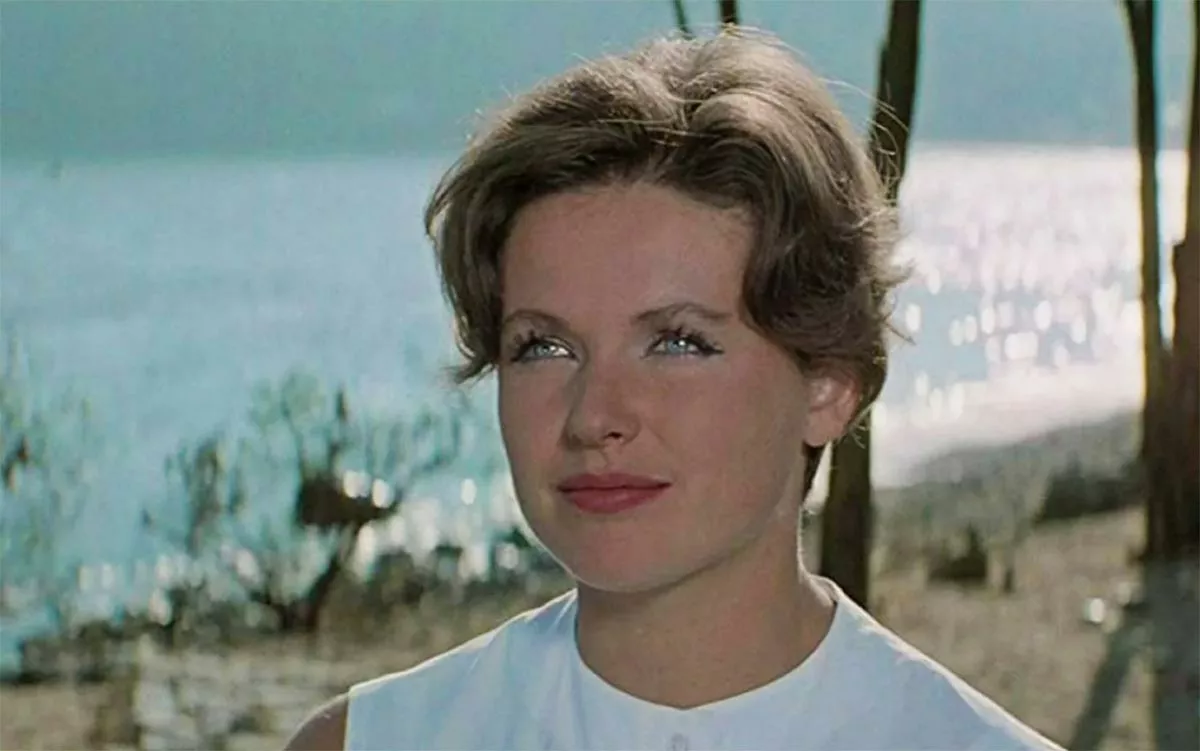 Наталья Фатеева в фильме Три плюс два Наталья Фатеева в фильме Три плюс два