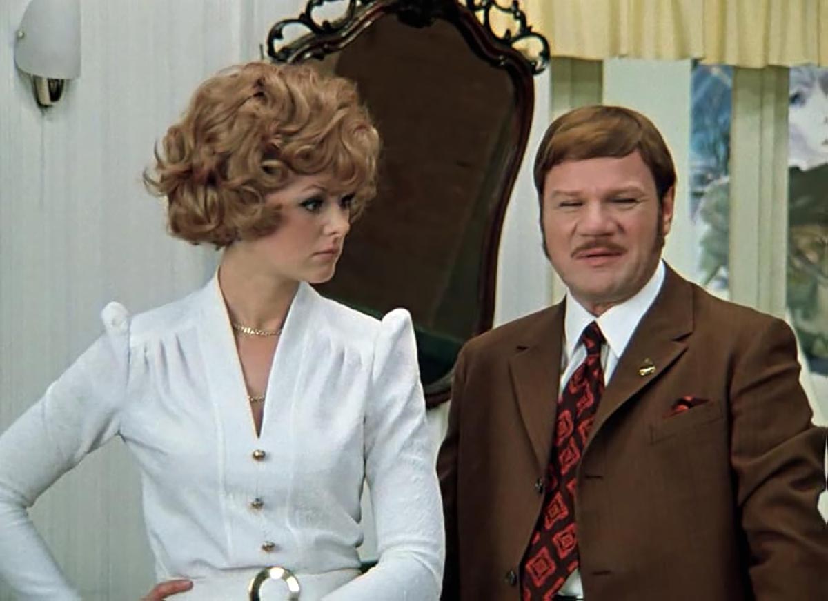 Наталья Селезнёва в фильме Иван Васильевич меняет профессию 3