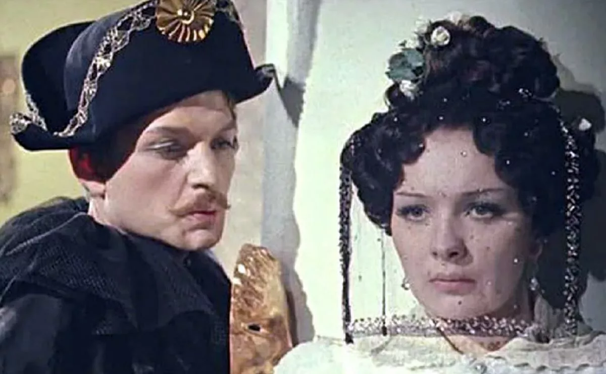 Наталья Тенякова в фильме Зелёная карета Наталья Тенякова в фильме Зелёная карета