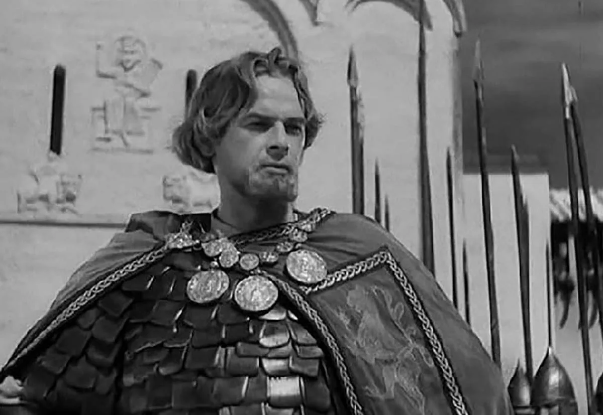 Николай Черкасов в фильме Александр Невский Николай Черкасов в фильме Александр Невский