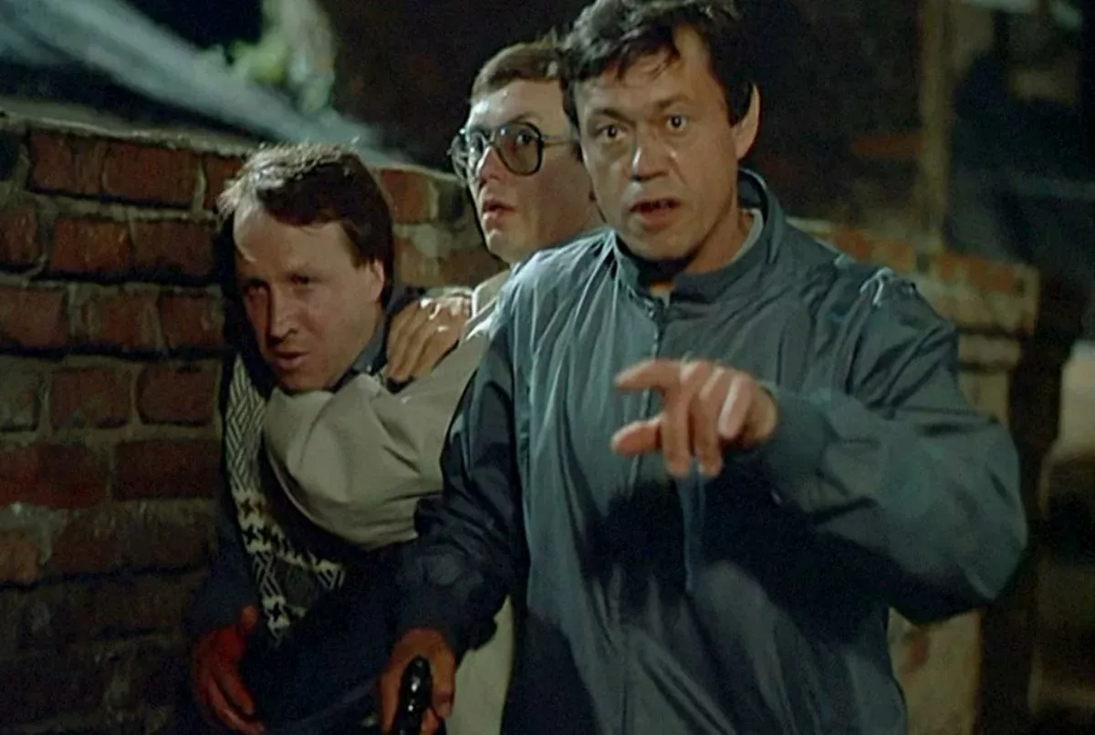 Николай Караченцов в фильме Криминальный квартет Николай Караченцов в фильме Криминальный квартет