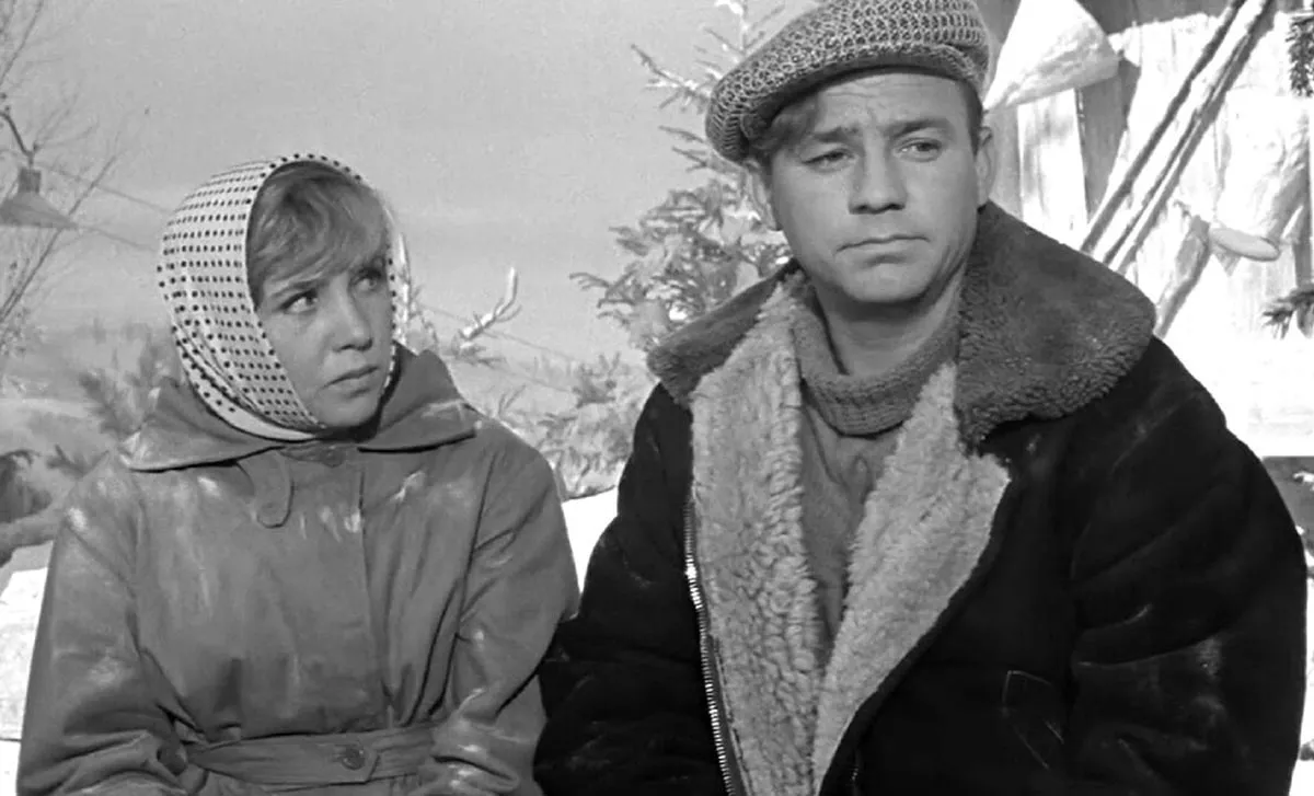 Николай Рыбников в фильме Девчата Николай Рыбников в фильме Девчата