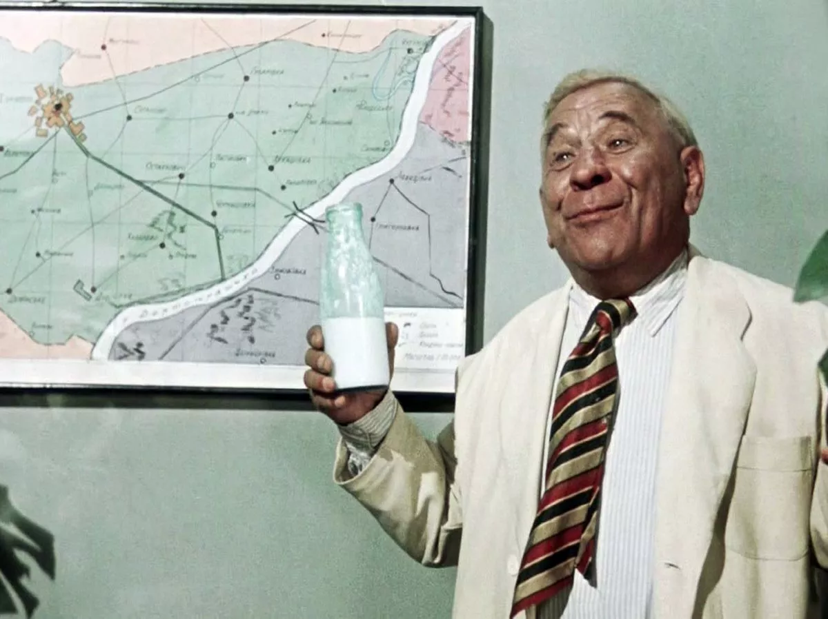 Николай Яковченко в фильме Королева бензоколонки