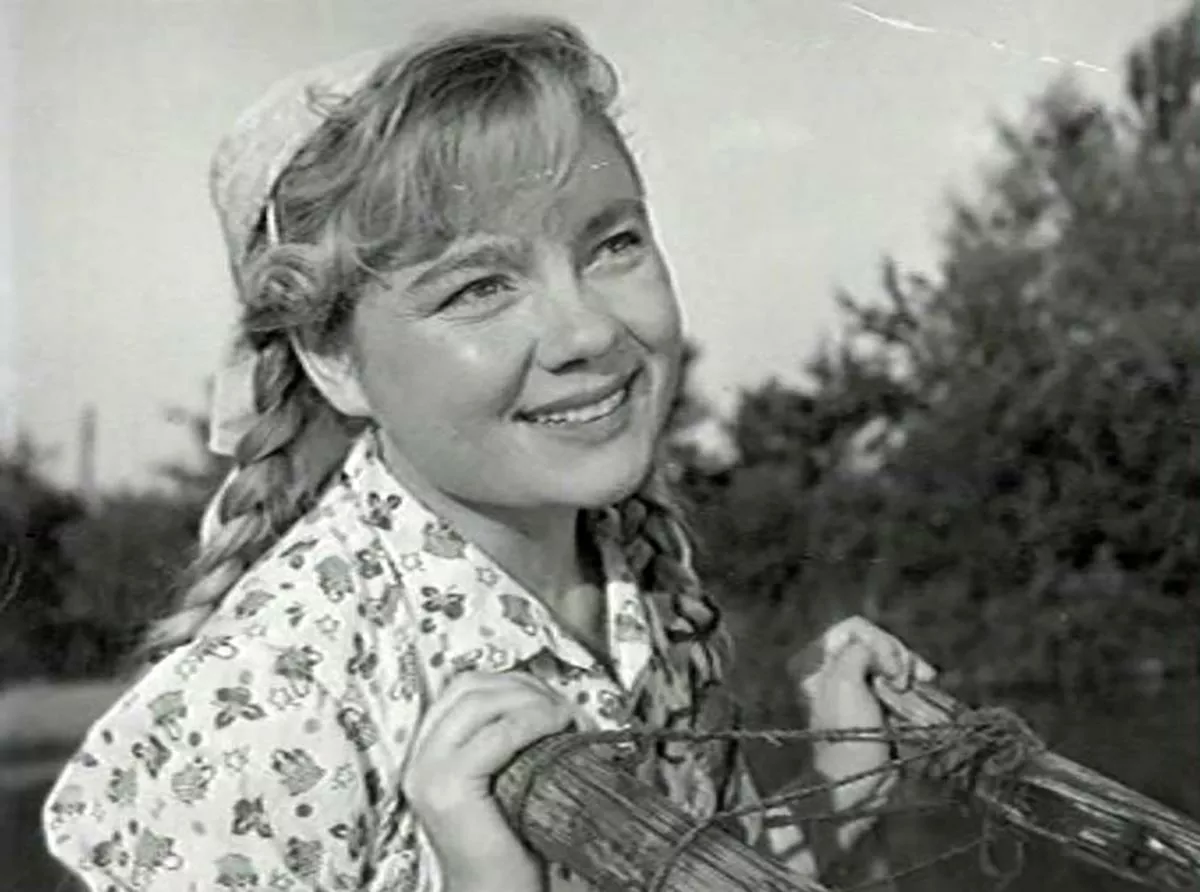 Нина Дорошина в фильме Артист из Кохановки Нина Дорошина в фильме Артист из Кохановки