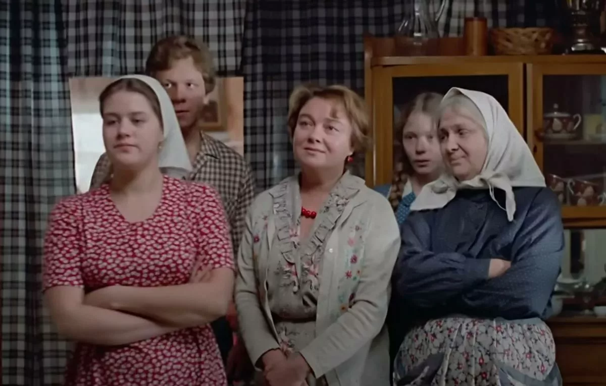 Нина Дорошина в фильме Любовь и голуби Нина Дорошина в фильме Любовь и голуби 3