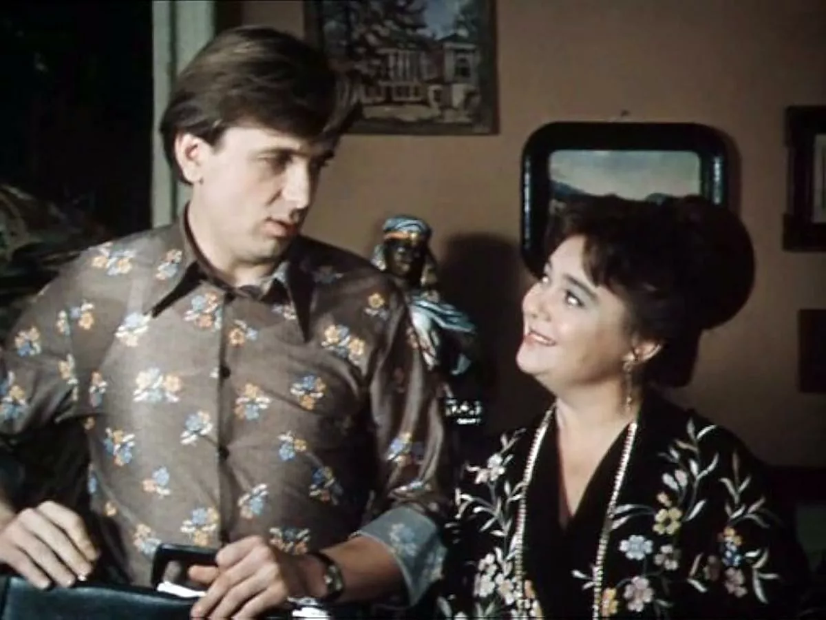 Нина Дорошина в фильме По семейным обстоятельствам Нина Дорошина в фильме По семейным обстоятельствам